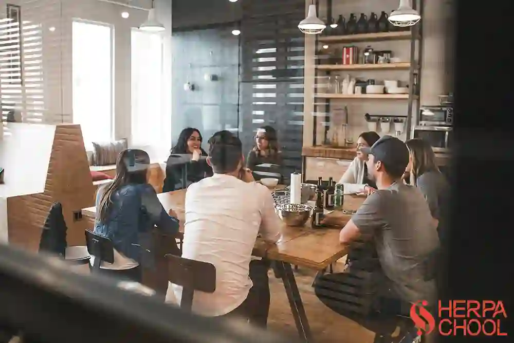 اهمیت بازخورد در محیط کار